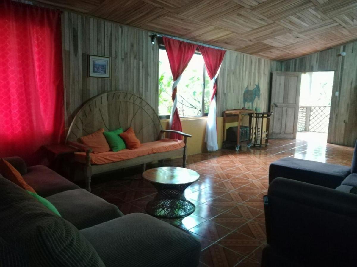 Cabinas Piuri Rio Celeste Exterior foto