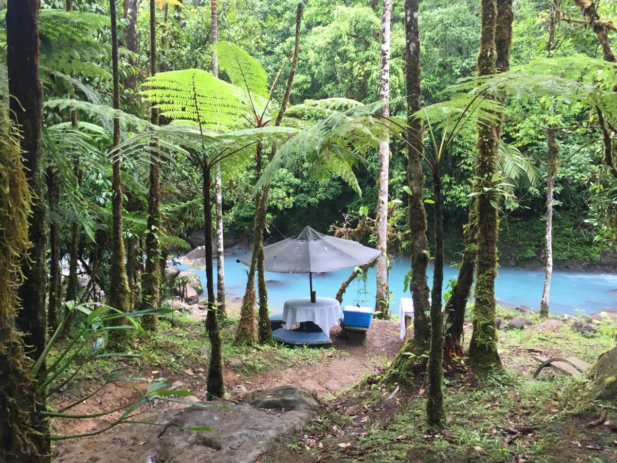 Cabinas Piuri Rio Celeste Exterior foto
